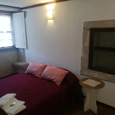 Historic Village Near Serra Da Estrela Dama Bed and breakfast *
